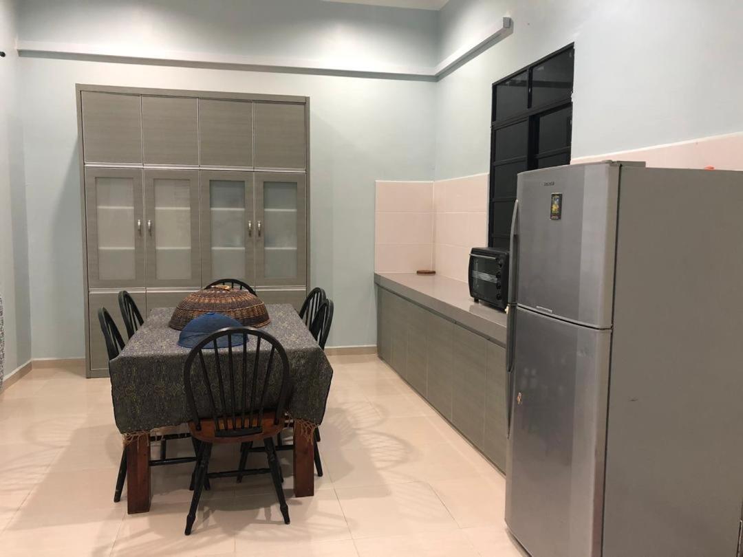 Nikmat Homestay Riyadh Kampong Tuan Mandak Eksteriør billede