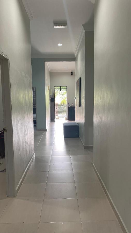 Nikmat Homestay Riyadh Kampong Tuan Mandak Eksteriør billede
